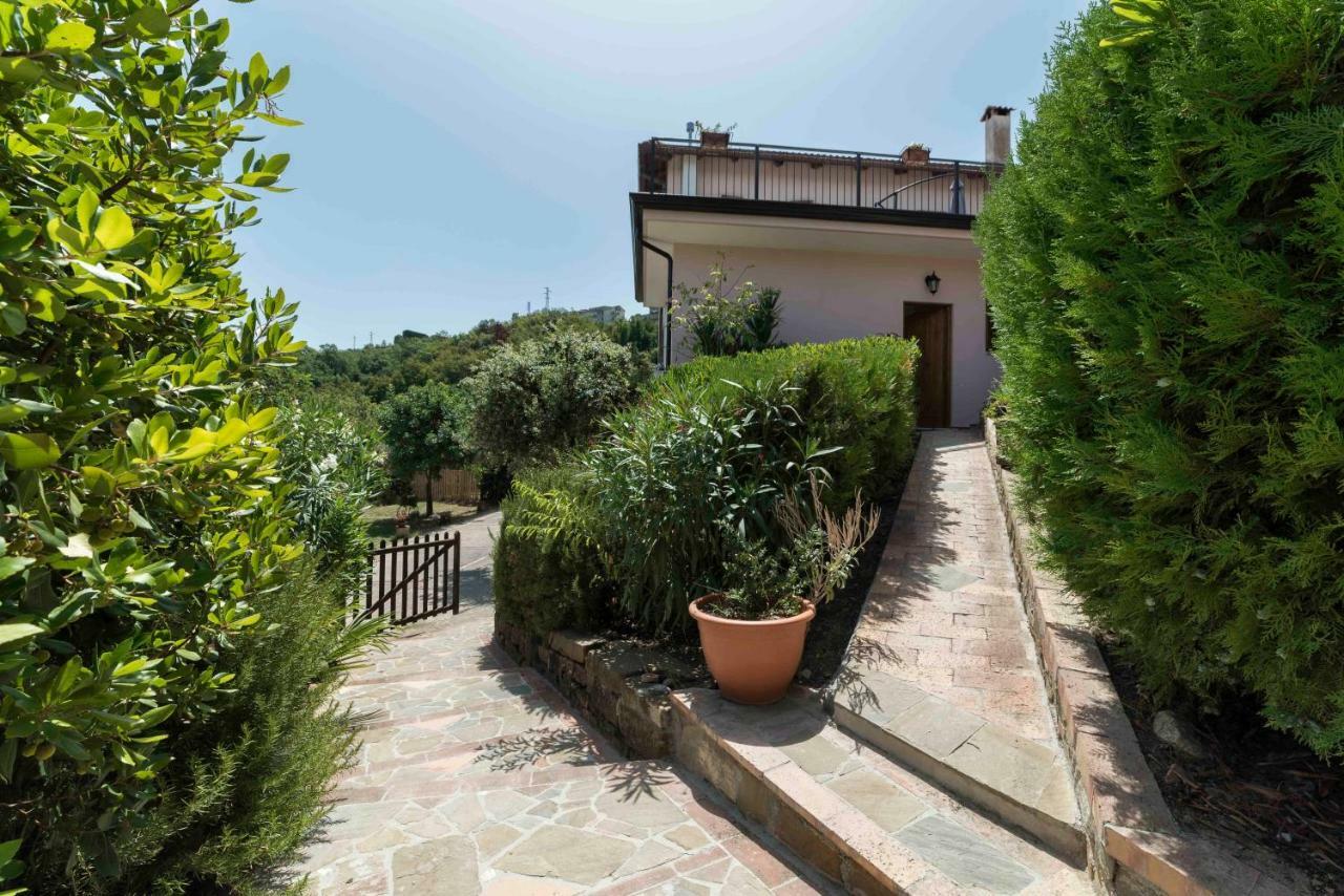 B&B Albachiara Casa Di Campagna Ogliastro Cilento Exterior photo